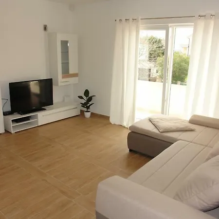 Apartment Tina Betina (Sibenik-Knin)