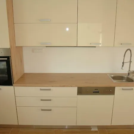 Apartment Tina Betina (Sibenik-Knin)